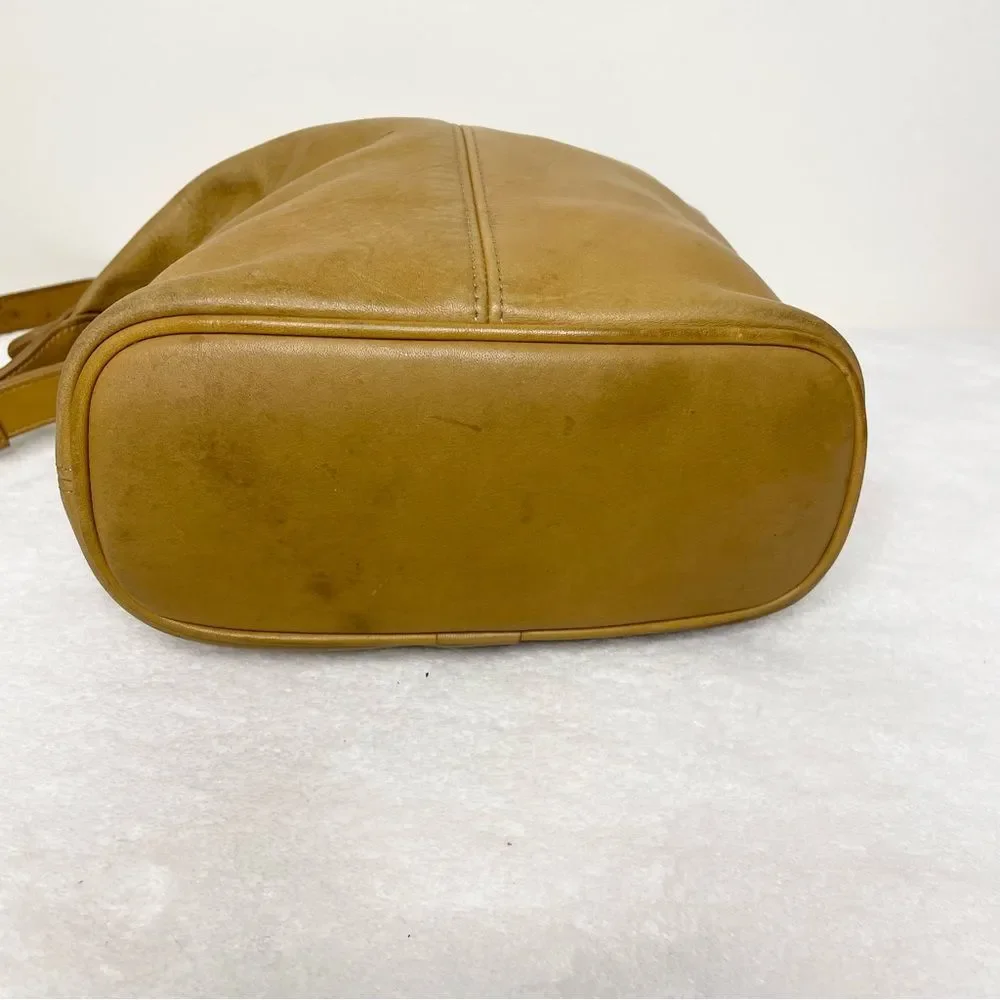 Coach Soho Vintage Mini Bucket Bag Purse Handbag Leather 4148 Lightweight Toffee